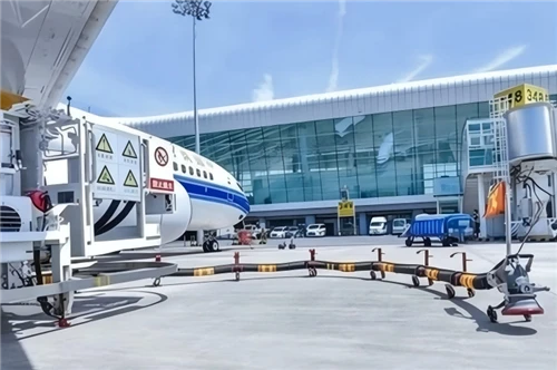 Why High-Visibility Reflective Tape & Warning Flags Are Essential Jet Fuel Ho...